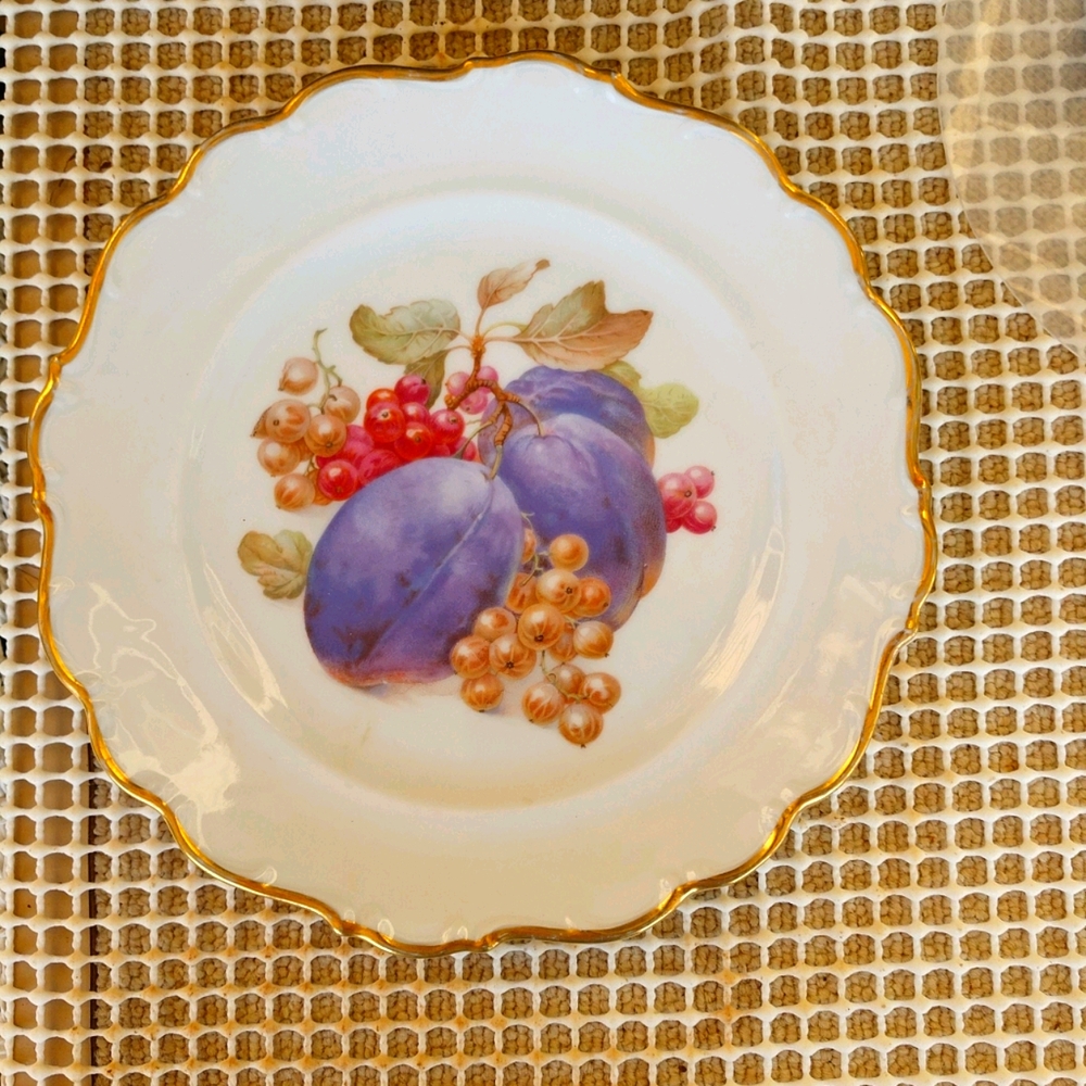 💙 VTG Schumann Golden Crown E & R 1886 Fruit Plate Germany
